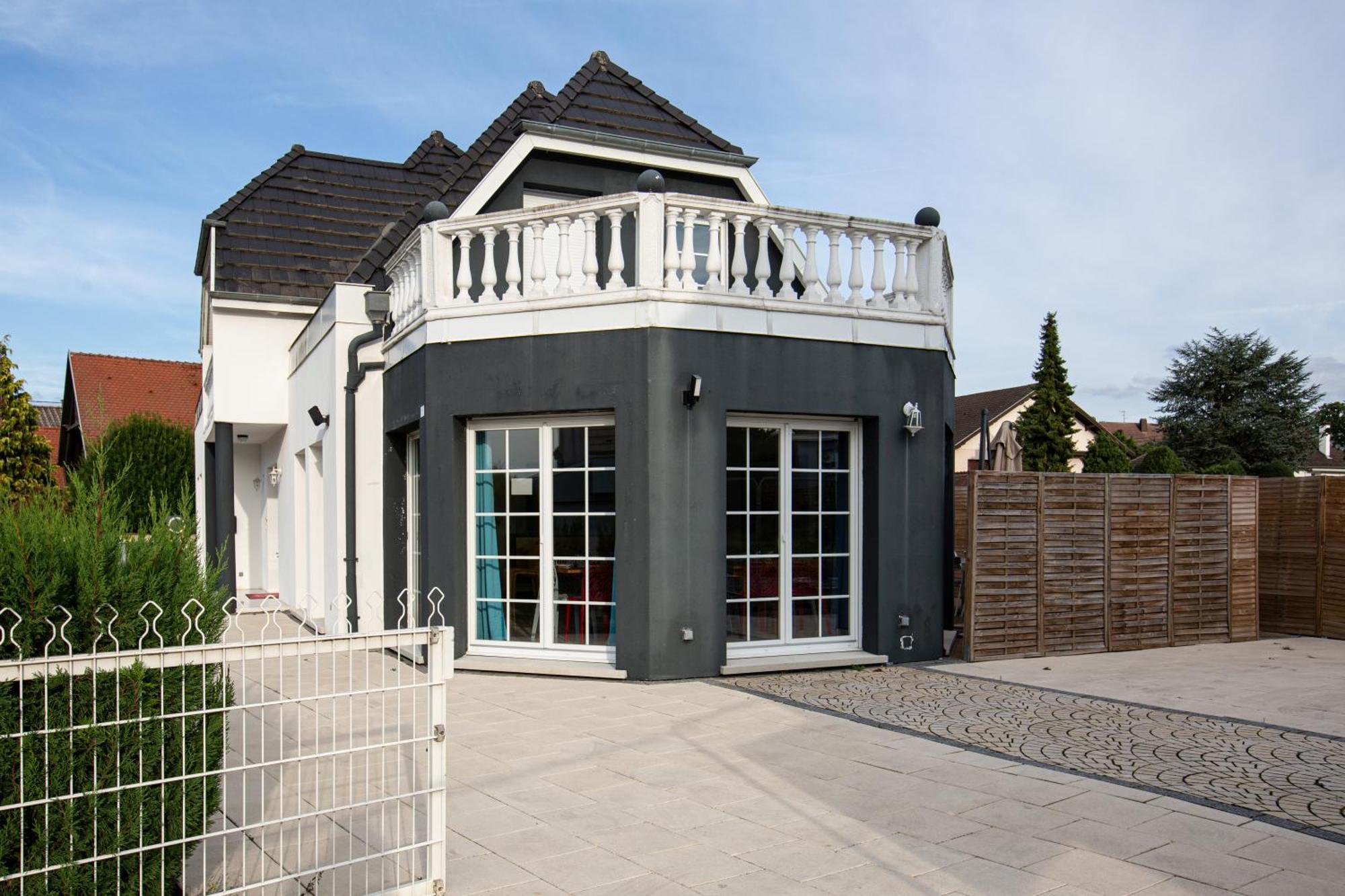 Gites Spa Strasbourg - Villa Ours - Spa Prive, Sauna, Borne D'Arcade, Babyfoot Ittenheim Екстер'єр фото