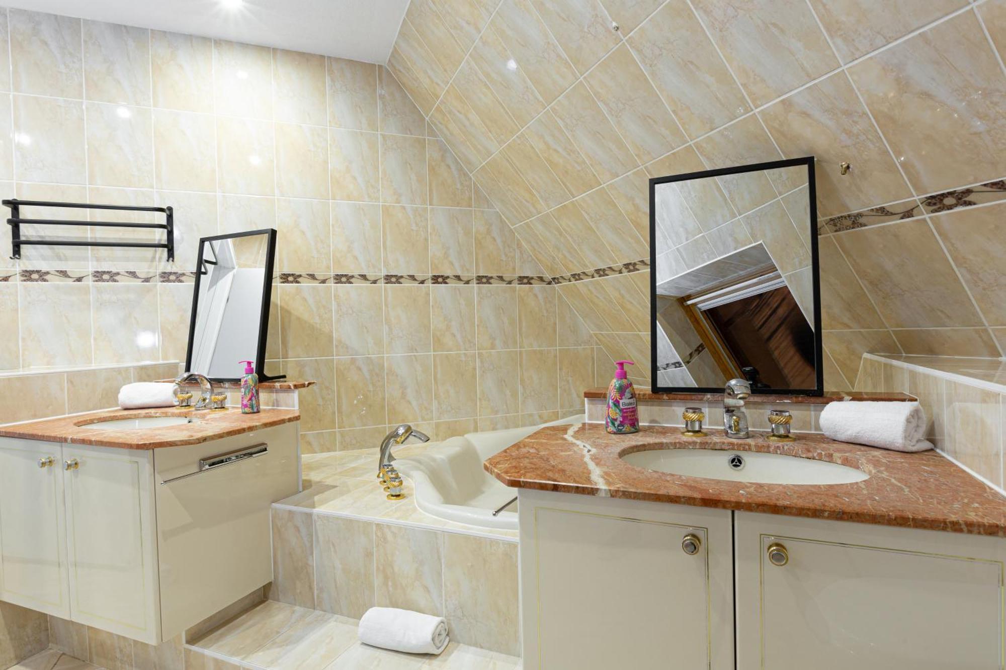 Gites Spa Strasbourg - Villa Ours - Spa Prive, Sauna, Borne D'Arcade, Babyfoot Ittenheim Екстер'єр фото
