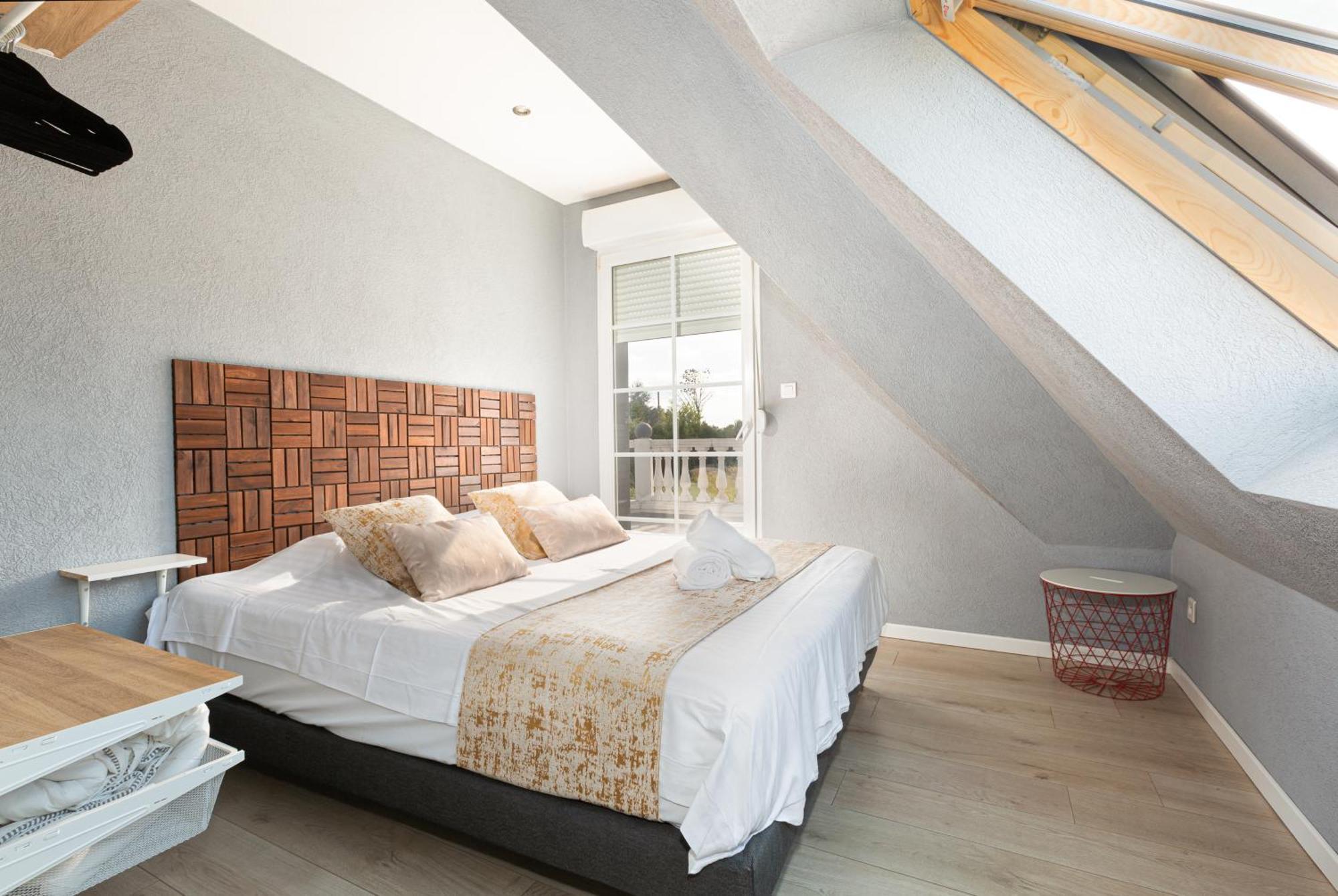 Gites Spa Strasbourg - Villa Ours - Spa Prive, Sauna, Borne D'Arcade, Babyfoot Ittenheim Екстер'єр фото